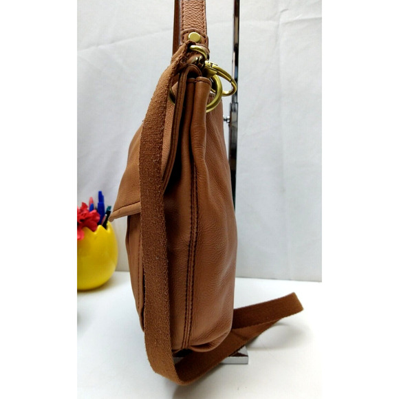 Fossil Brown Pebbled Leather Pocket Crossbody Shoulder Bag - Picture 3 of 12